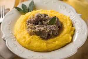 Con la carne puoi mangiare il porridge dall'ascia