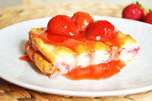 Casseruola di ricotta al forno con fragole