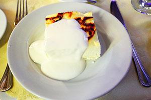 Casseruola con ricotta e panna acida