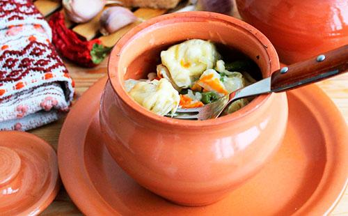 Gnocchi al forno in una pentola al forno e le sue migliori variazioni