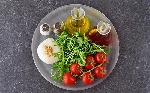 Ingredienti per insalata caprese