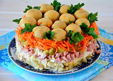 Ricetta classica per insalata Lesnaya Polyana: sfoglia festosa e veloce tutti i giorni