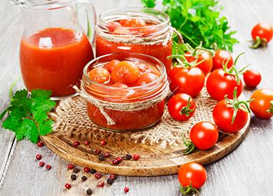 Pomodori nel proprio succo