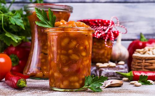 Fagioli in salsa di pomodoro