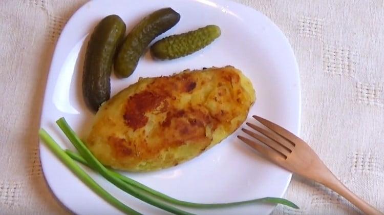 Prova questa semplice ricetta per deliziosi tortini di purè di patate.