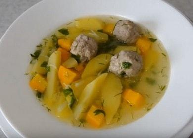 Zuppa con polpette e spaghetti - in soli 30 minuti