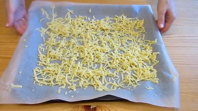 Per preparare una torta di formicaio, secondo la ricetta classica, cuocere l'impasto