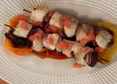 Ricetta kebab al forno con confettura di cipolle, cotta al forno