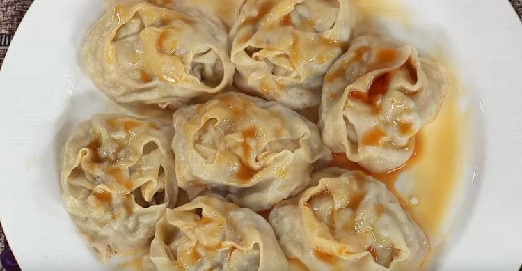 Come puoi vedere, puoi cucinare manti in uzbeko anche a casa.