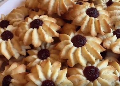 Cucinare delicati biscotti al curabier: una ricetta a casa con foto passo-passo.