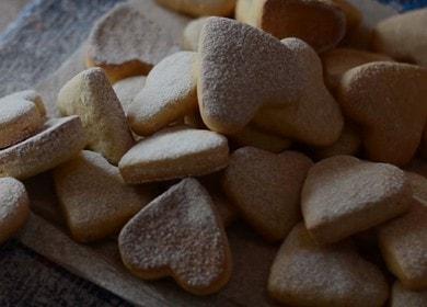 Cucinare delicati biscotti allo yogurt: una ricetta graduale con una foto.