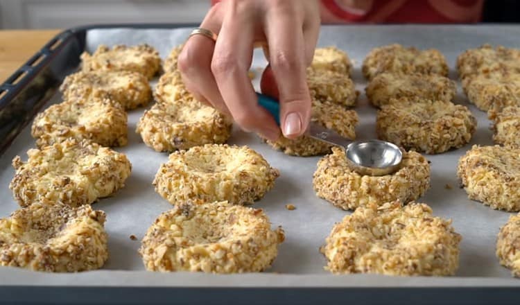 Anche nei cookie caldi, è necessario approfondire nuovamente.