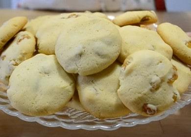 Cucinare una ricetta semplice e gustosa a base di uva passa con foto.