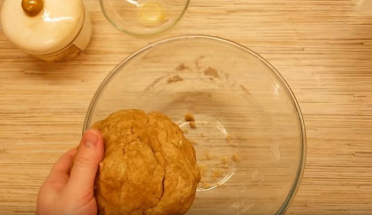 L'impasto di tale farina è piuttosto stretto.