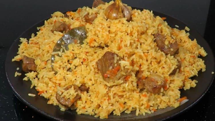 Una simile ricetta per il pilaf in padella farà risparmiare molto tempo.