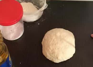 Ricetta graduale dell'impasto di Khinkali con foto