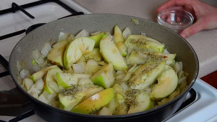 Per cucinare coniglio con prugne secche. aggiungi le spezie