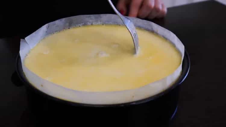 Ricetta graduale della torta di mele in serie con la foto