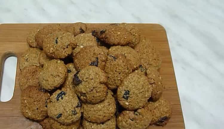 Biscotti di farina di segale secondo una ricetta graduale con foto