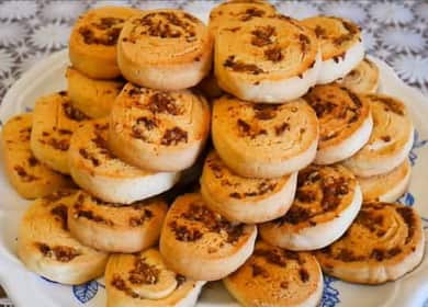 Delicati biscotti di pasta frolla sui tuorli: una ricetta deliziosa