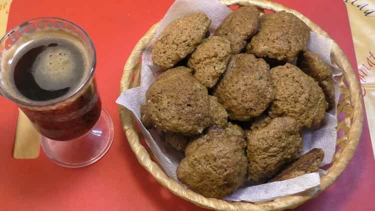 Biscotti al caffè veloci sulla margarina: una ricetta veloce