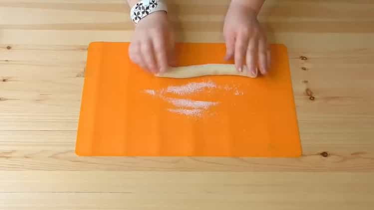 Per preparare i biscotti su panna acida, preparare gli ingredienti