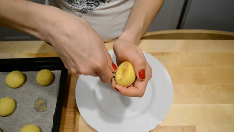 Per fare biscotti, pesche, ottenere il centro