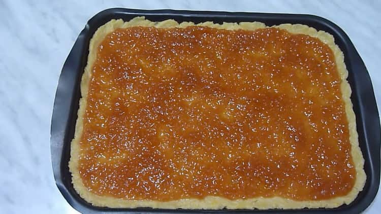 Per fare una marmellata, preriscaldare il forno