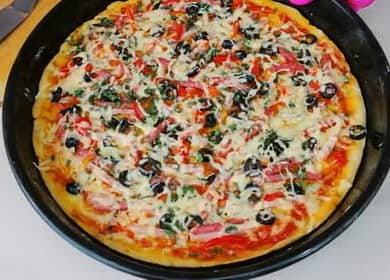 Pizza senza lievito: una ricetta passo dopo passo con foto