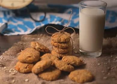 Biscotti di farina d'avena cagliata con mela - un'ottima ricetta per la colazione