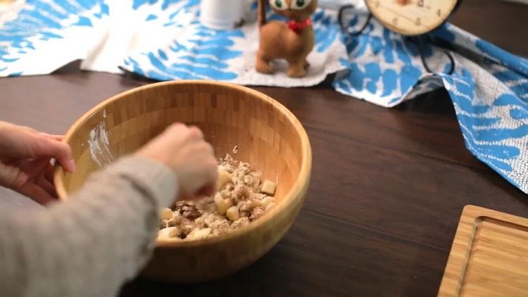 Per preparare i biscotti di farina d'avena, preparare l'impasto