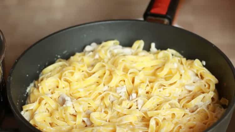 fettuccini di pollo pronti