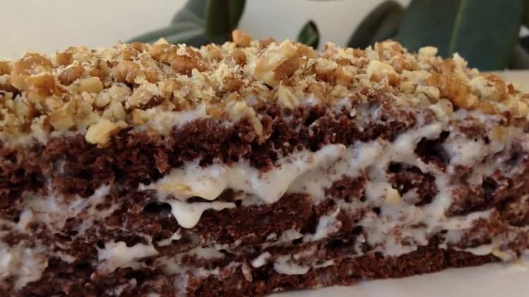 Deliziosa torta al cioccolato allo yogurt pronta