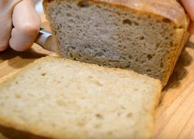 Il pane senza lievito madre con lievito madre è più gustoso che nel negozio