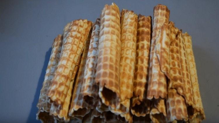 I appetitosi rotoli di wafer sono pronti.