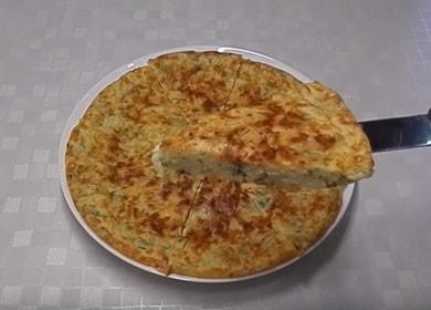 Cucinare deliziosi khachapuri pigri in una padella secondo una ricetta passo-passo con una foto.