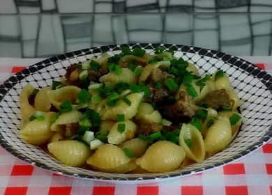 Pasta con carne - una cena semplice e gustosa 🍝