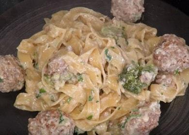 Pasta con Polpette e Formaggio