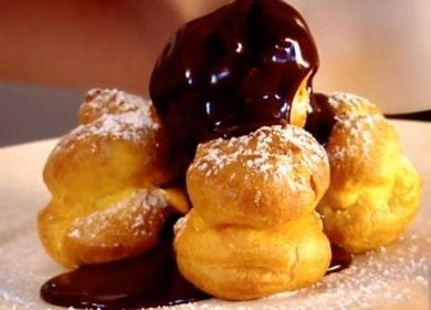 Una ricetta semplice e comprensibile per i profiteroles a casa