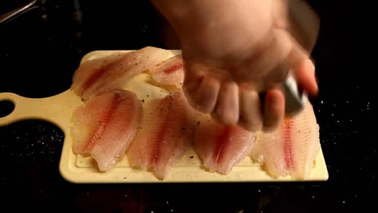 Per preparare la zuppa di pollock, prepara gli ingredienti