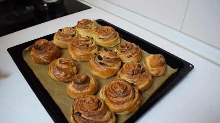 involtini di cannella di pasta sfoglia pronti