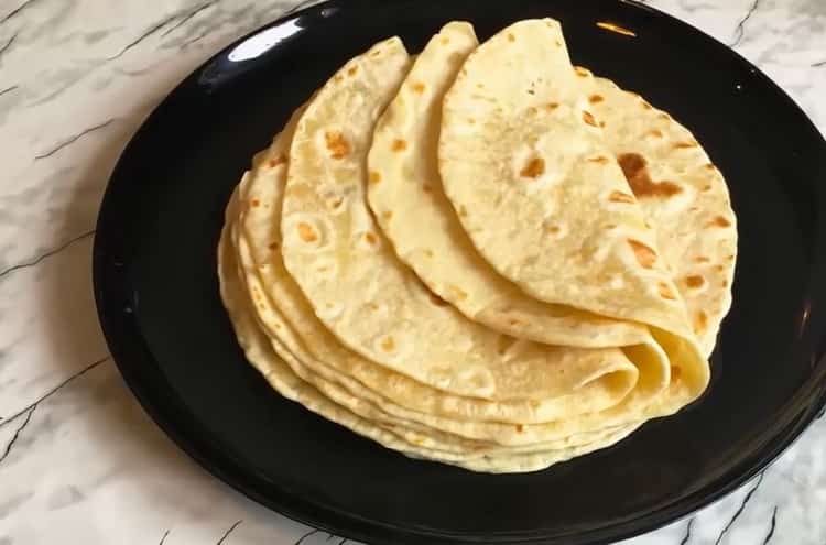 Come imparare a cucinare deliziose torte azzime