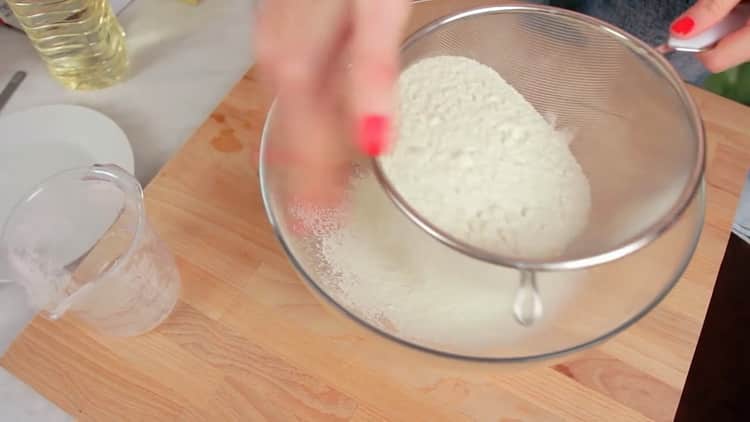 Per le torte indiane, prepara gli ingredienti