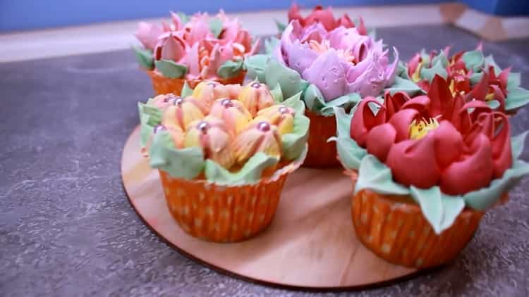 vedi come decorare i cupcake