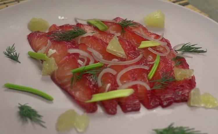 Carpaccio de salmó rosat: sorprèn als teus éssers estimats i amics