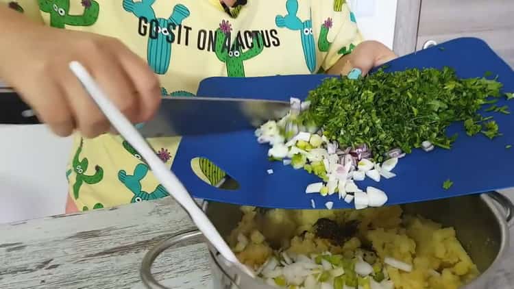 Per le purè di patate, mescolare purè di patate e verdure