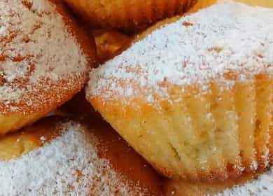 Cupcake al kefir con uvetta al forno