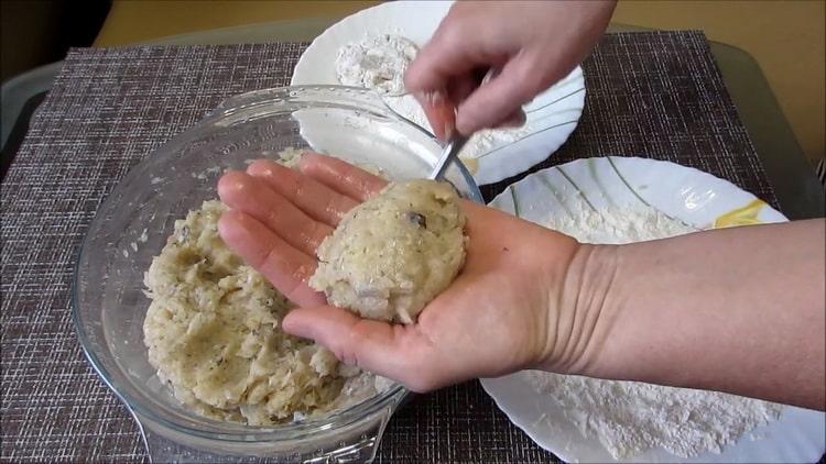 Per fare le cotolette di bottatrice, formare delle cotolette