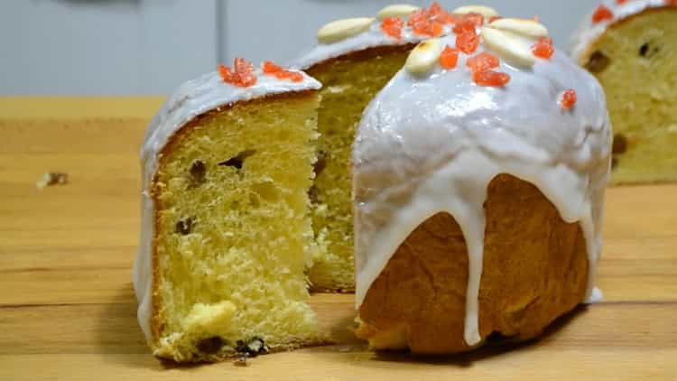 Per fare una torta alla crema, preparare decorazioni