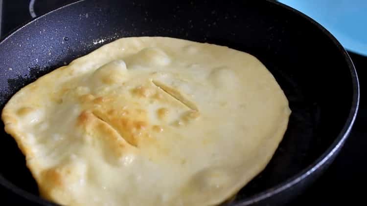 Come imparare a cucinare deliziose tortillas di farina e acqua in padella